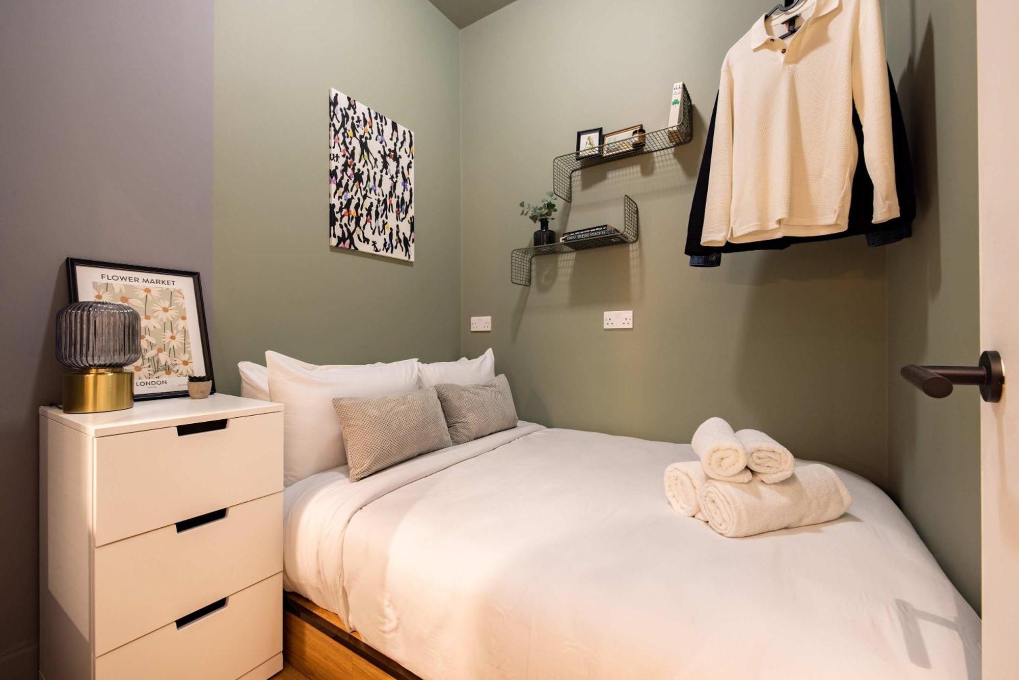 Pristine - Minutes From Angel Tube St Apartment